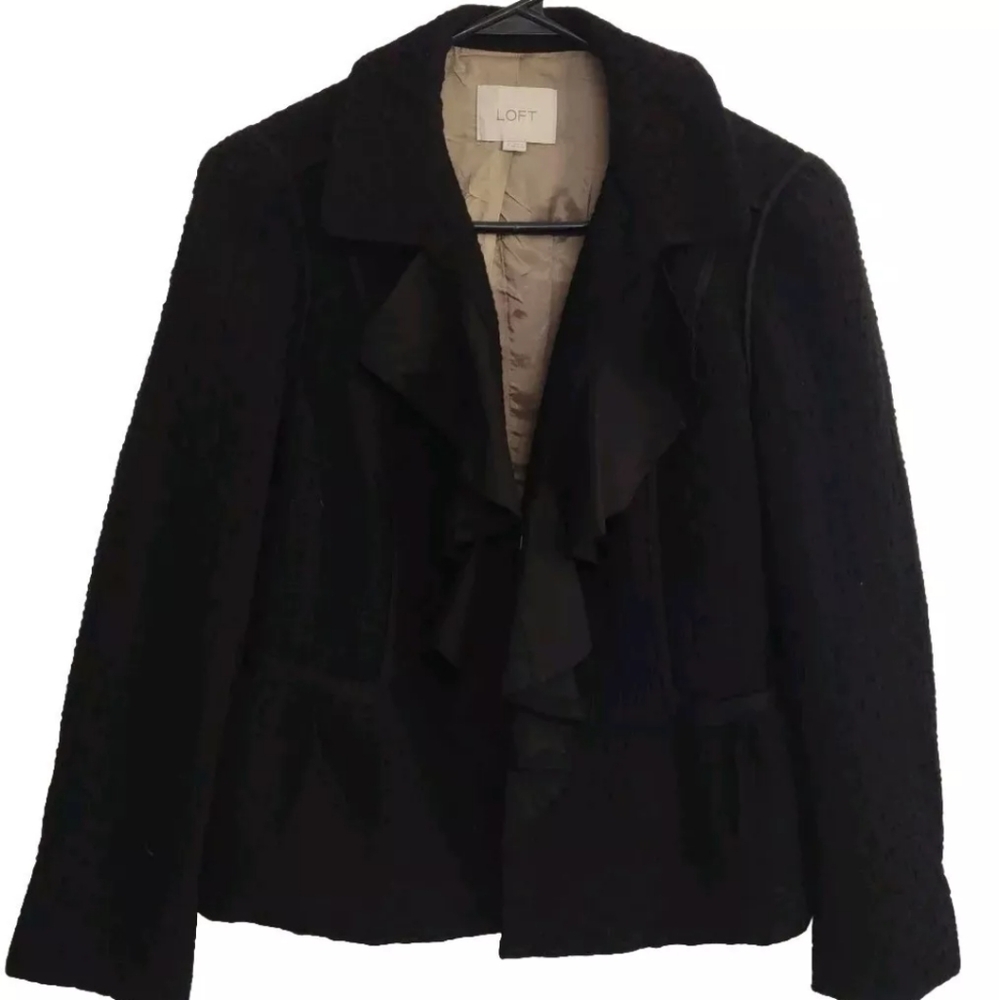 Ann Taylor LOFT Women Black Ruffle Front Blazer lined Sz 4 Textured Wool Blend